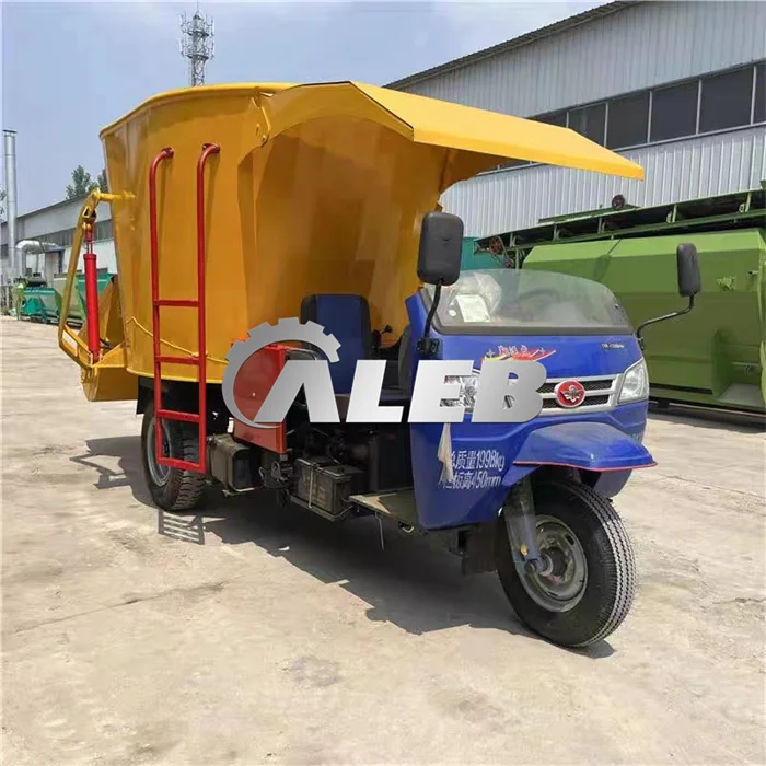 Vertical Horizontal Type Tmr Fodder Mixing Machine/cow Cattle Camel Animal Feed Mixer for Dairy Farm Equipment