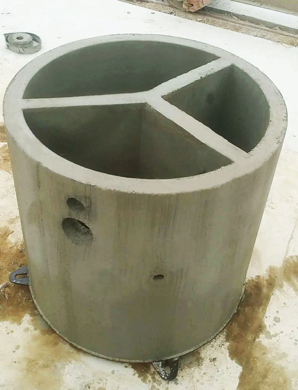 Dry Casting square Round Reinforced Precast Concrete Manhole Ring Making Mold Machine for Sewer Drainage Inspection Well Chamber