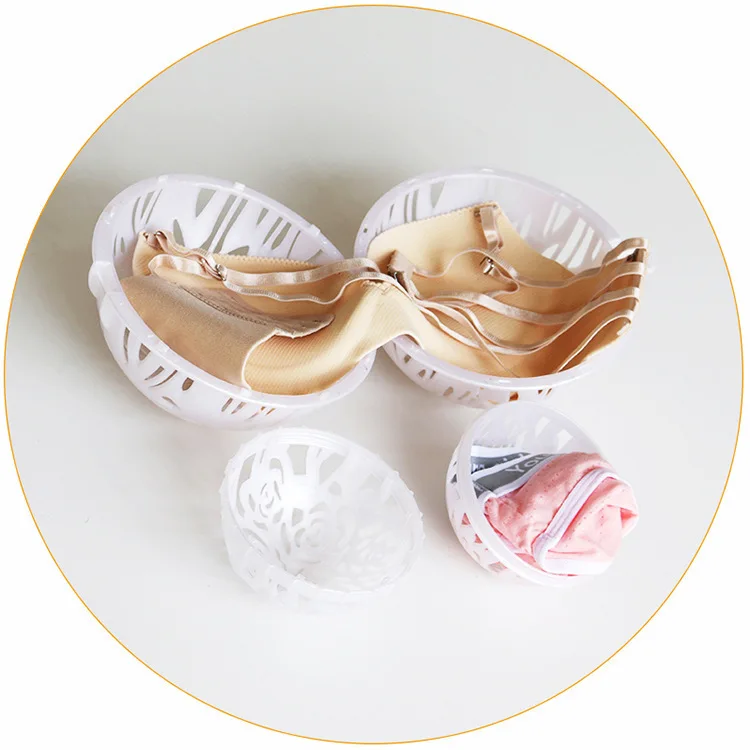 Пластиковый шарик для стирки белья