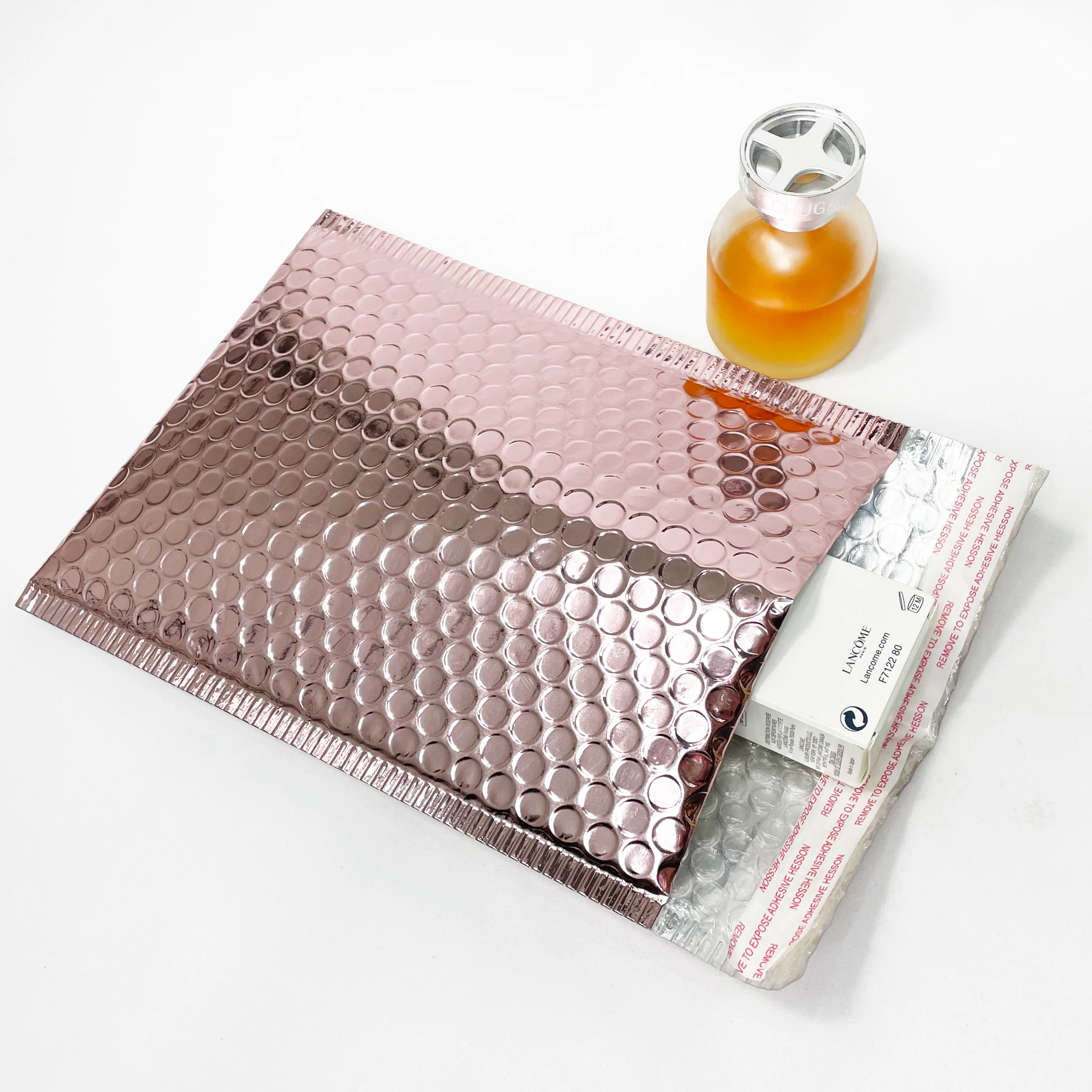 Kantong Aluminium Foil Poly Bubble Mailer untuk Sepatu, Kaus Kaki, dan Bulu - Ramah Lingkungan, Dapat Didaur Ulang, Tahan Air, Ringan, Bersertifikat ISO9001