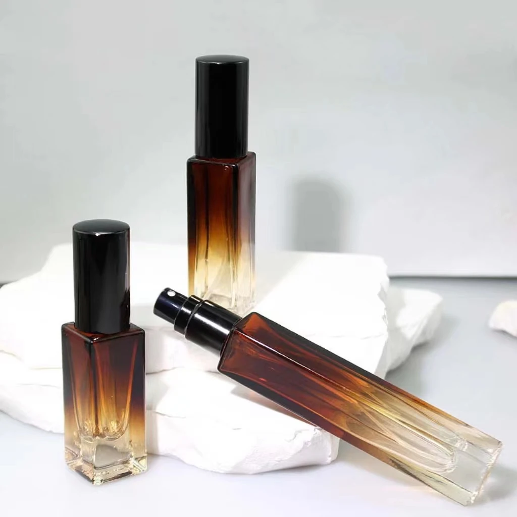 Custom Luxury Recyclable 5ml 10ml Glass Perfume Bottle Gradient Square Frost Finish Pump Spray Lid Packaging Cream Serum Carton