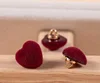rouge foncé