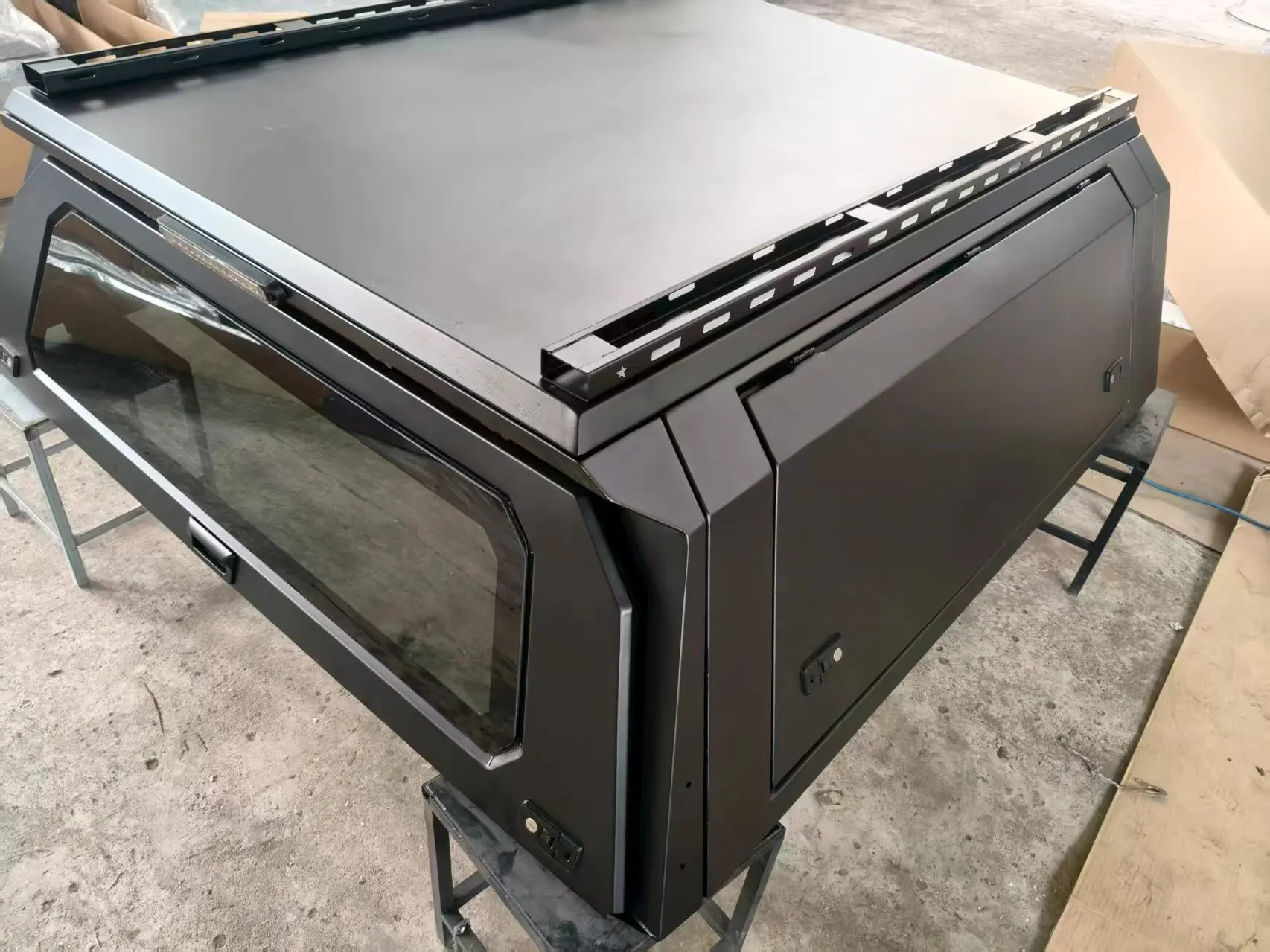 5ft 6ft Top Rated Overland Hard Topper Truck Smart Bed Cap Aluminum ...