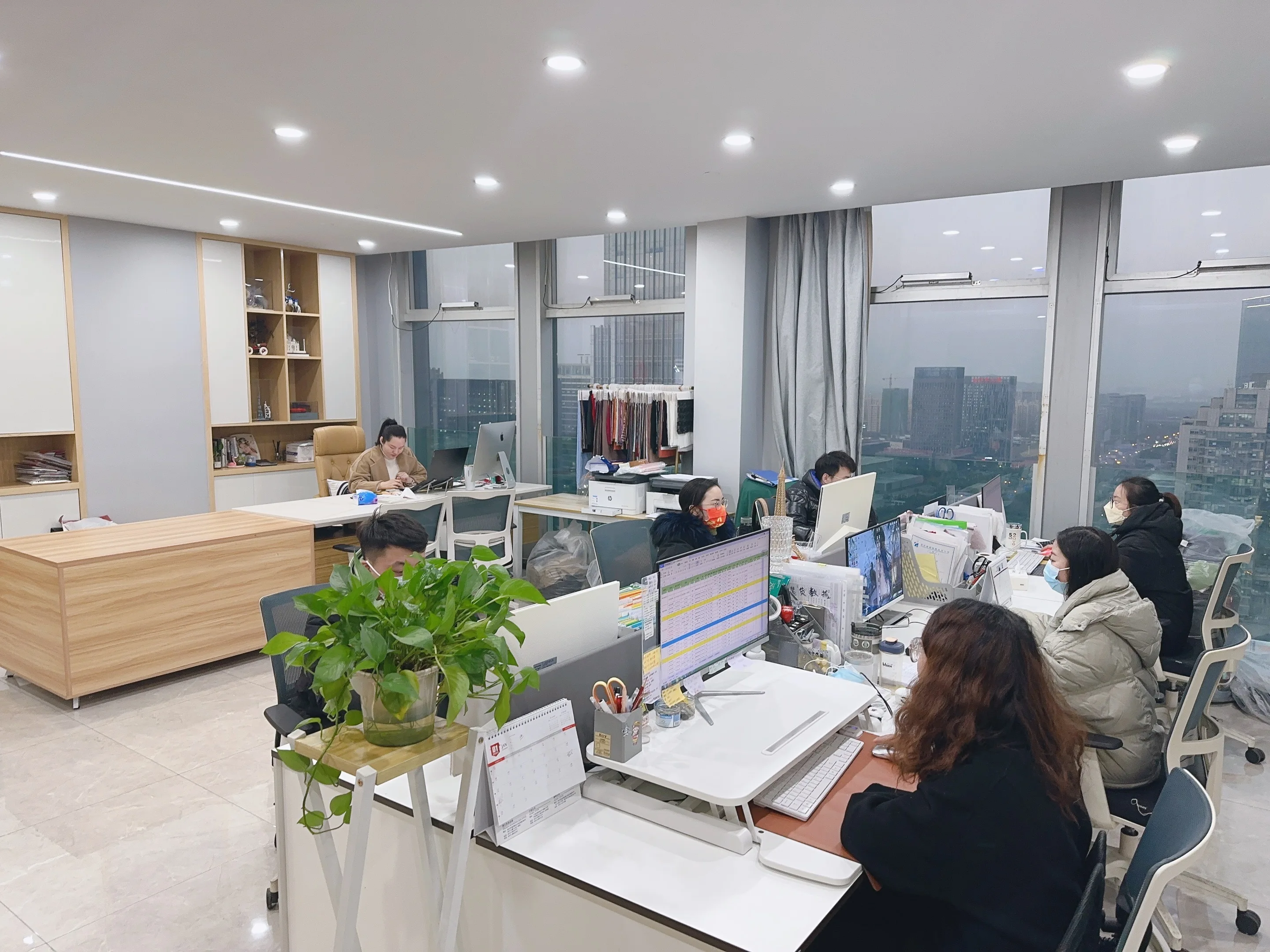 Shaoxing Honglin Textile Co., Ltd.