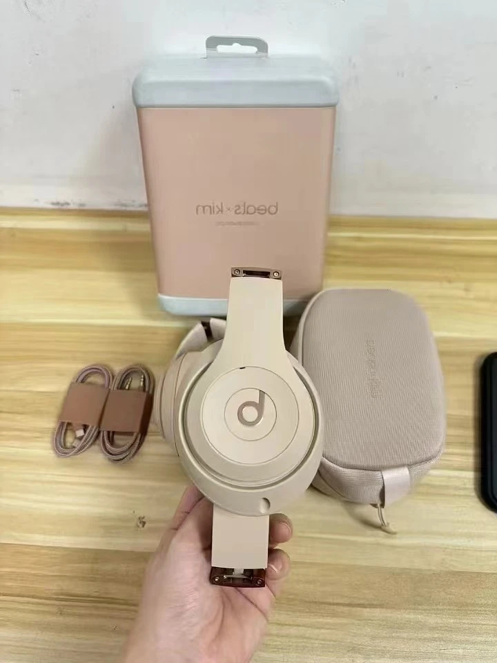 卡戴珊联合品牌最佳工作室专业黄金无线降噪耳机AAC为DJ旅游有限公司编码