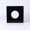 Cuir de vachette noir perforé 7 pouces