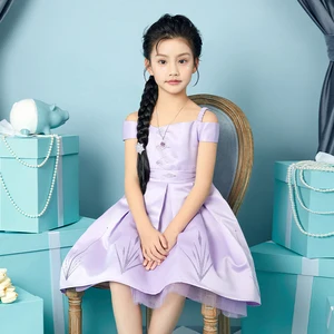 OED/ODM Stylish Princess Silhouette Comfort Polyester Girls Christmas Festival Dress for Holiday Occasions