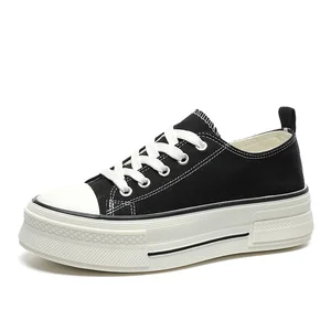 New Versatile Solid Canvas Shoes  Spring and Autumn Breathable and Non slip Student Board Shoes Lightweight Sports Shoes