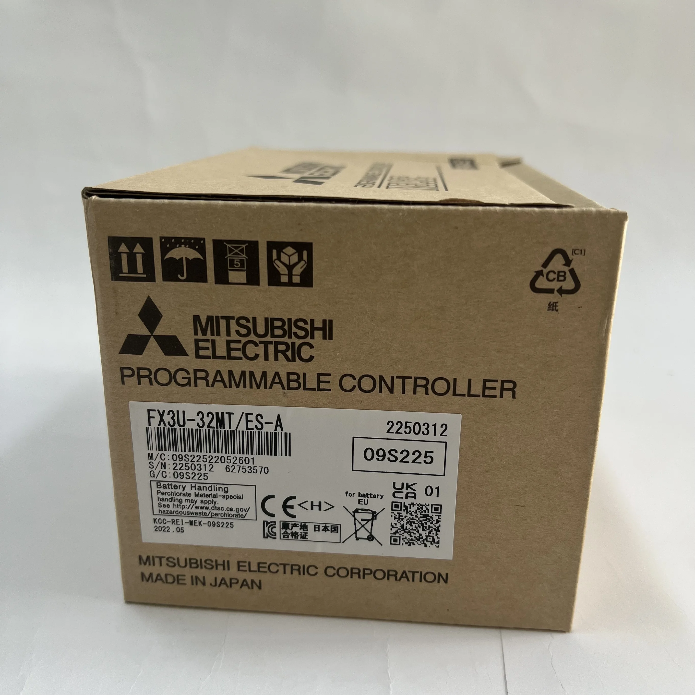 Mitsubishi Programmable Controller FX3U-32MT/ES-A Mitsubishi Programmable Controller FX3U-32MT/ES-A