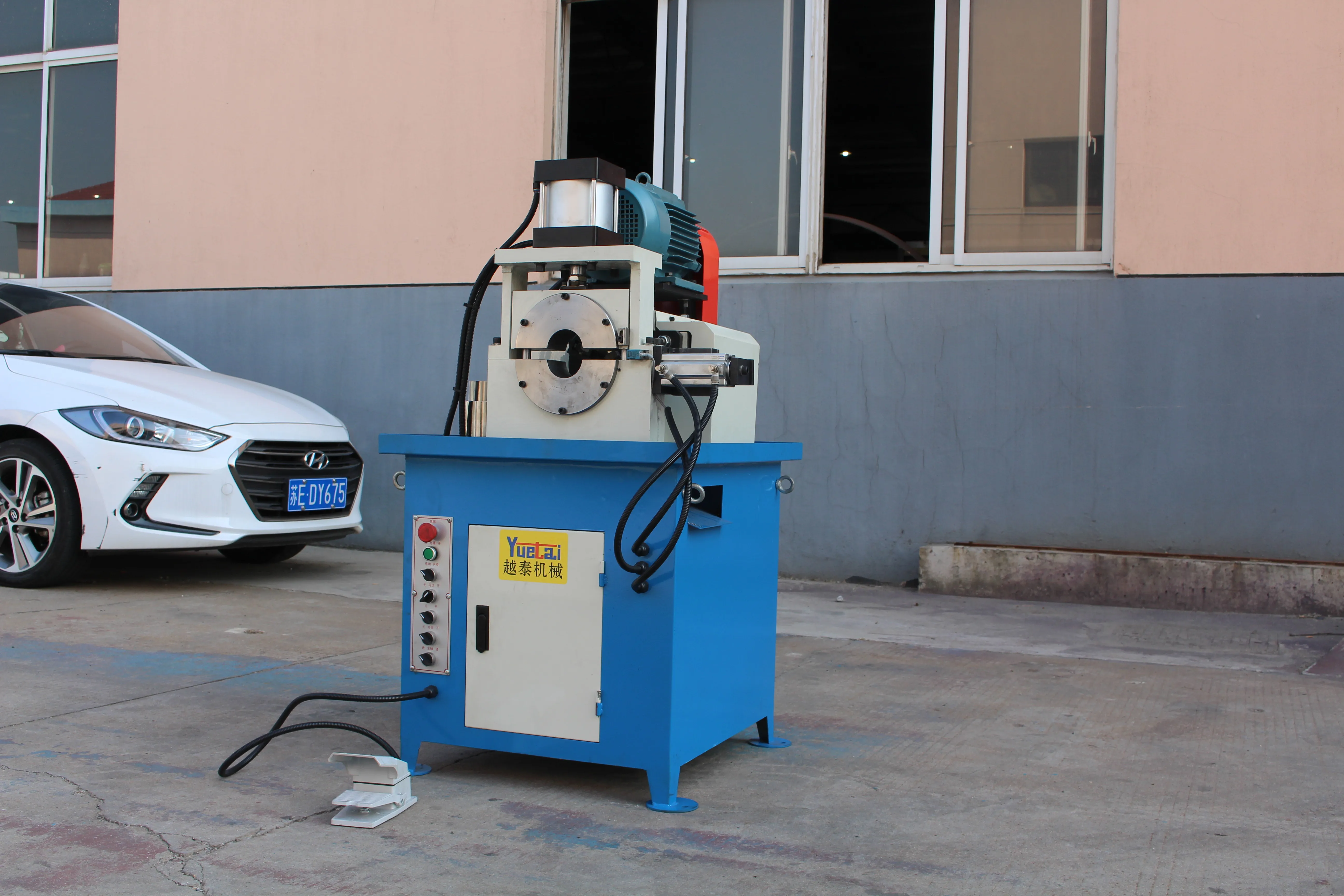 YT 60 CNC Automatic Pipe Processing Machine End Shrinking Machine Pipe Flaring Machine