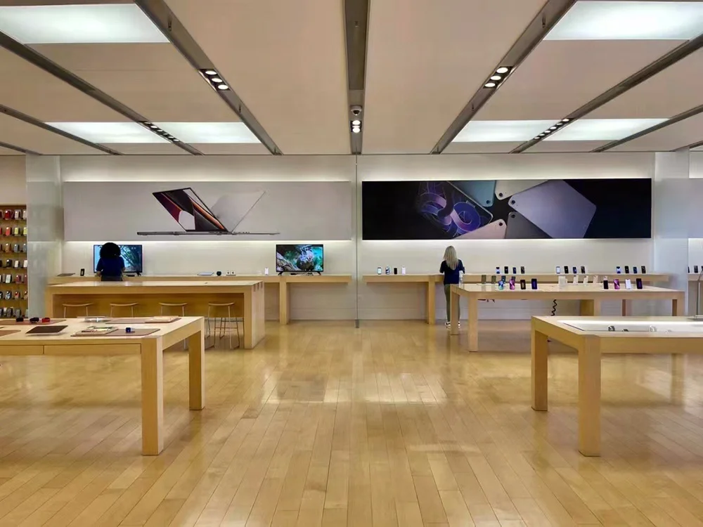 アップルショップのインテリアデザイン、アップルショップの展示什器