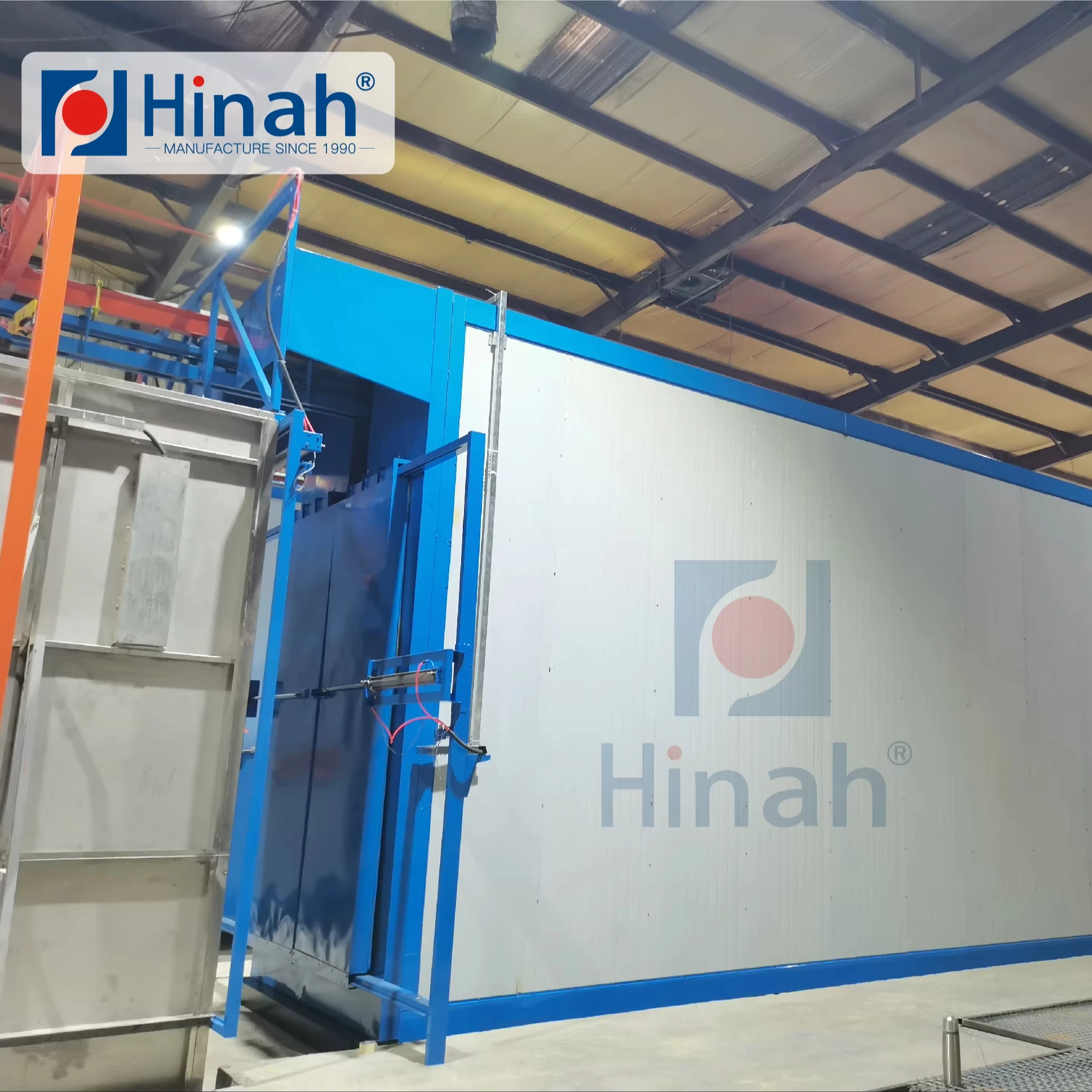 Full Automated Power and Free Conveyor Powder Coating Painting Line for Industrial  Transformers-1500kg