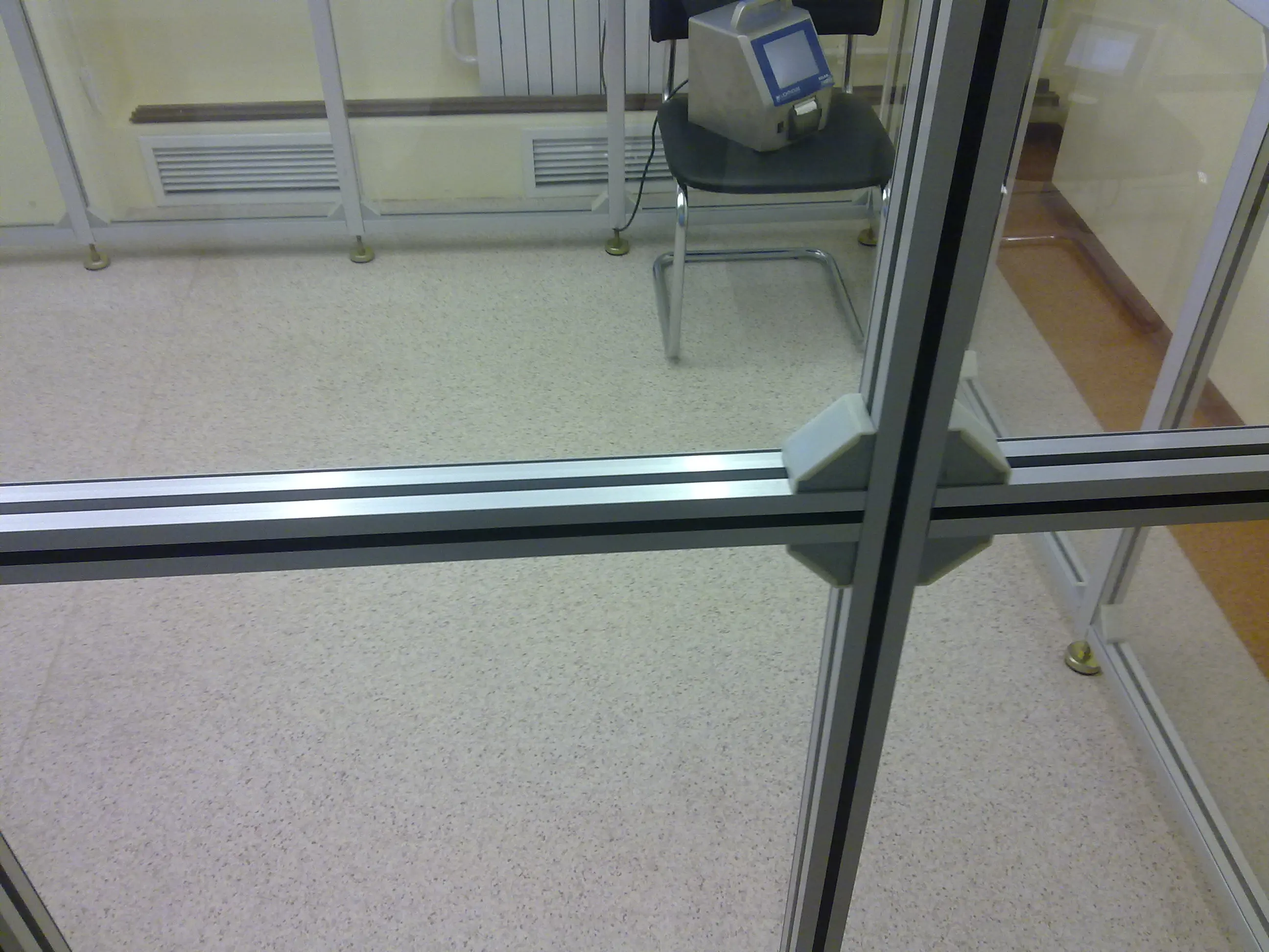 ISO 5 Class 100 Modular Cleanroom - CE Certified, HEPA H13 Efficiency ...