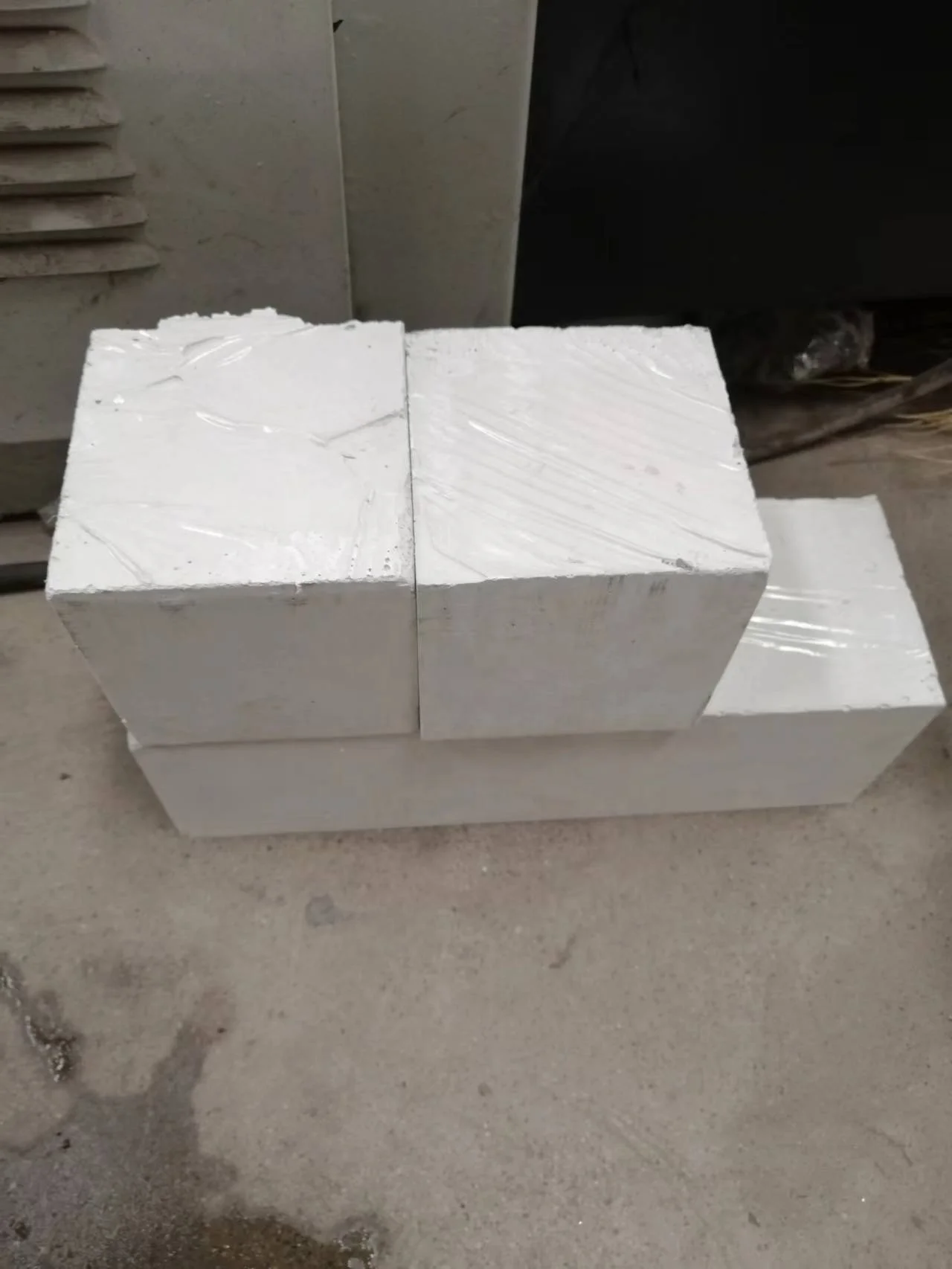 Precast Concrete Fast Setting White UHPC Premix for Quick Construction