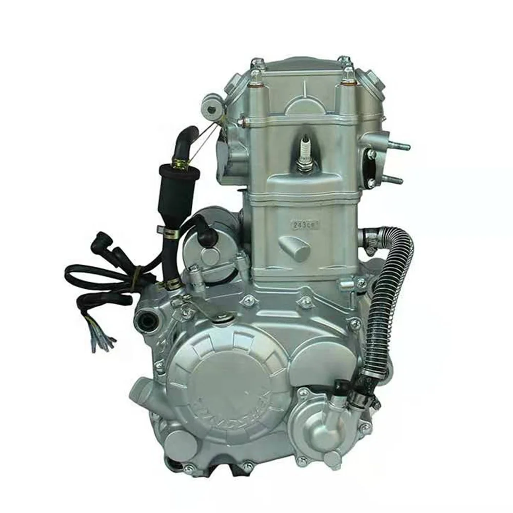 グエン　ホアン CQJB Zongshen 250cc Motorcycle Engine - Reliable & Durable