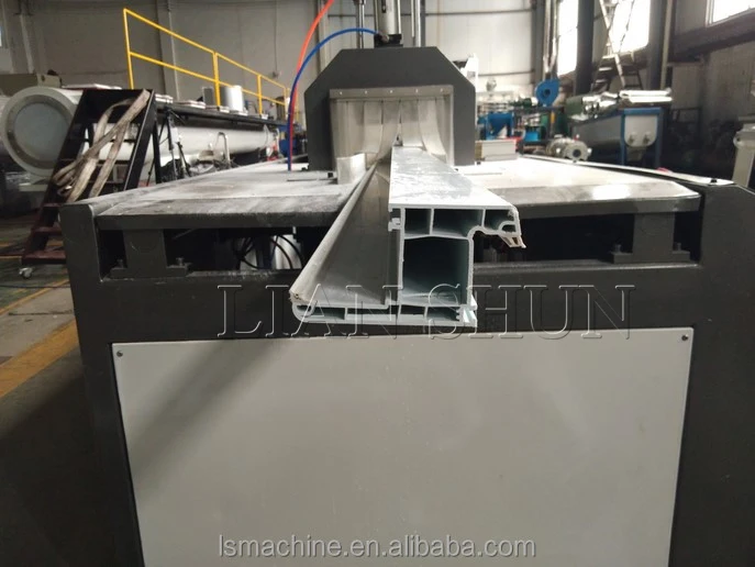Plastic Pvc Profiles Making Machine for Making Wood Baseboards