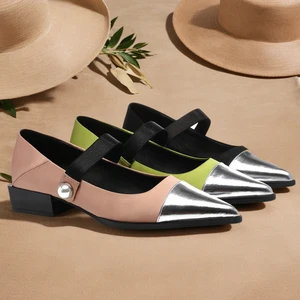 Hot Selling Luxury European American Retro Design Women's Single Pointed Toe MidHeel Flat Shoes Thick Heelfor Spring Season