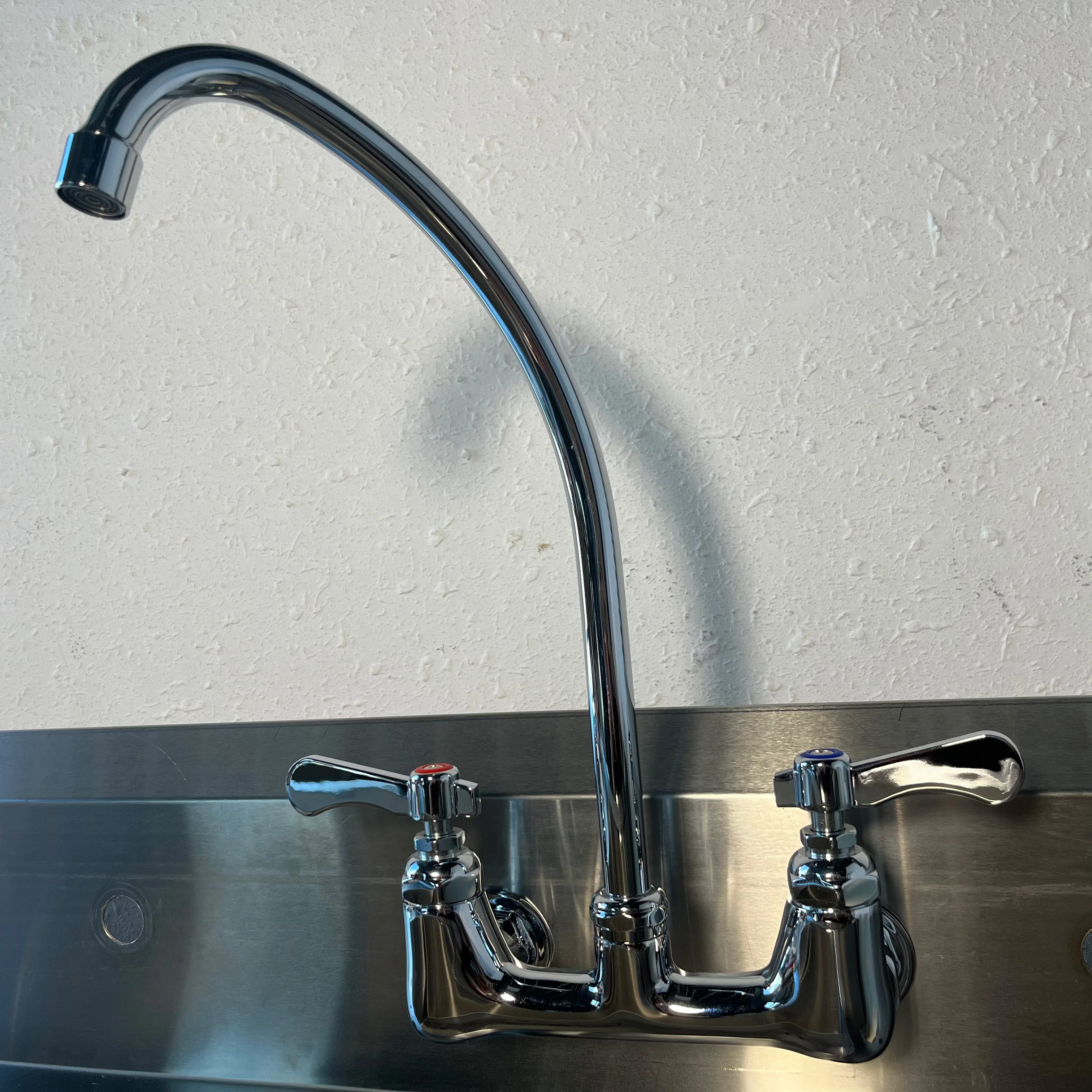 High Quality Commercial Kitchen 5/12 Inch Faucets Sink Taps with Wall-mounted Two Handles Bathroom Kitchen Faucet Tap Customized