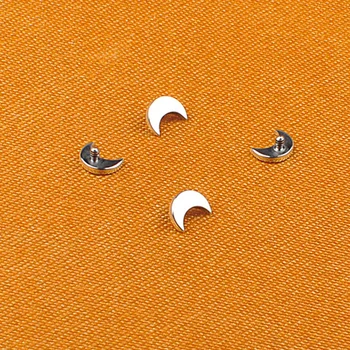 Moon Shape Jewelry ASTM F136 Titanium Internally Thread Parts Piercing Jewelry With Crescent Moon Cluster End Dermal Top