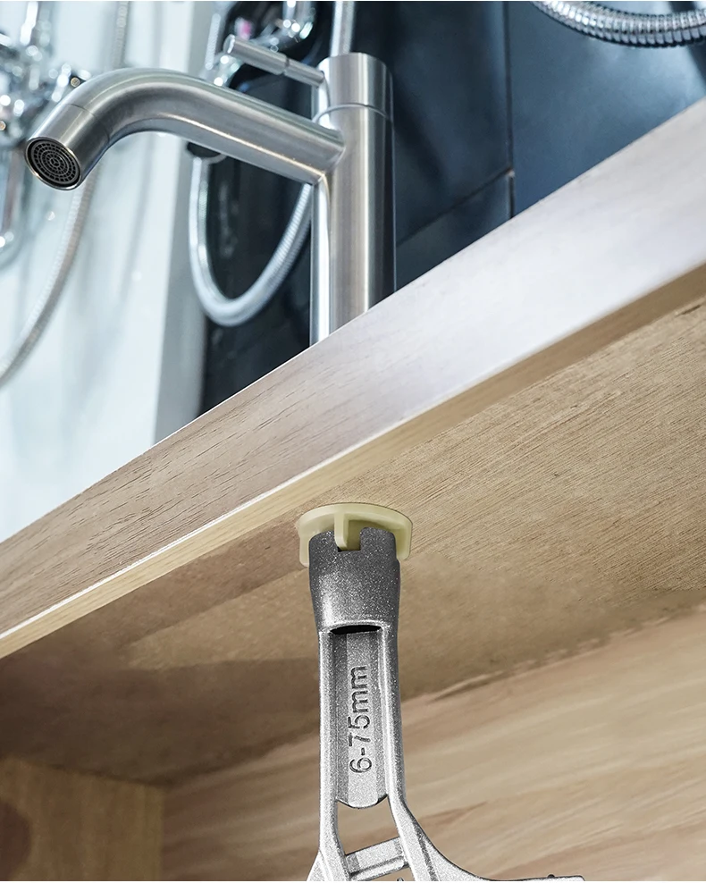 Short Handle Multifunctional Basin Wrench Sizes Kitchen Sink Wrench