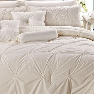 Wholesale Pillowcase Bedding Polyester Pintuck Queen Size 7pcs Comforter Set