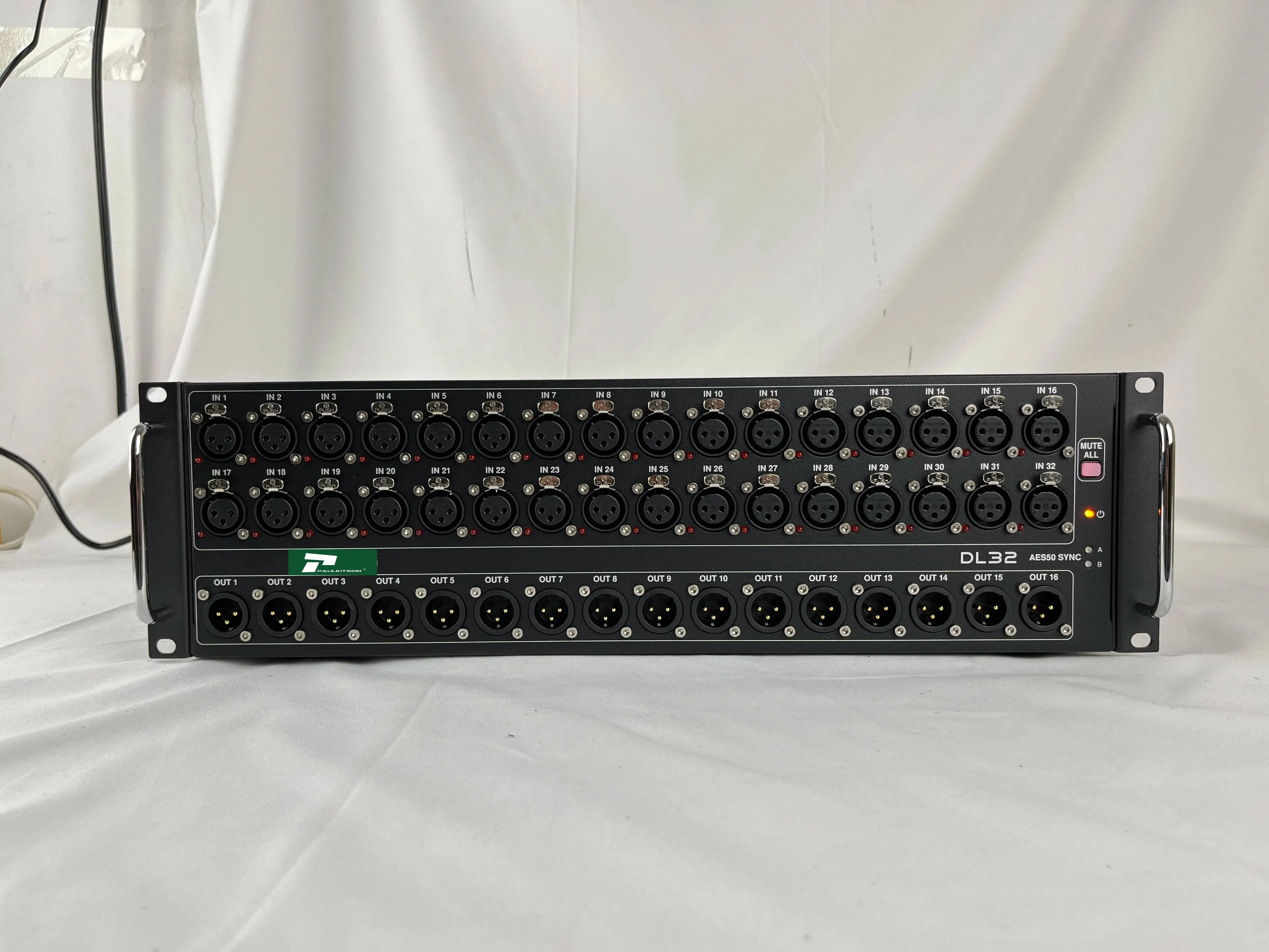 Paulkitson DL32 Stagebox - 32 Inputs, 16 Outputs PA System