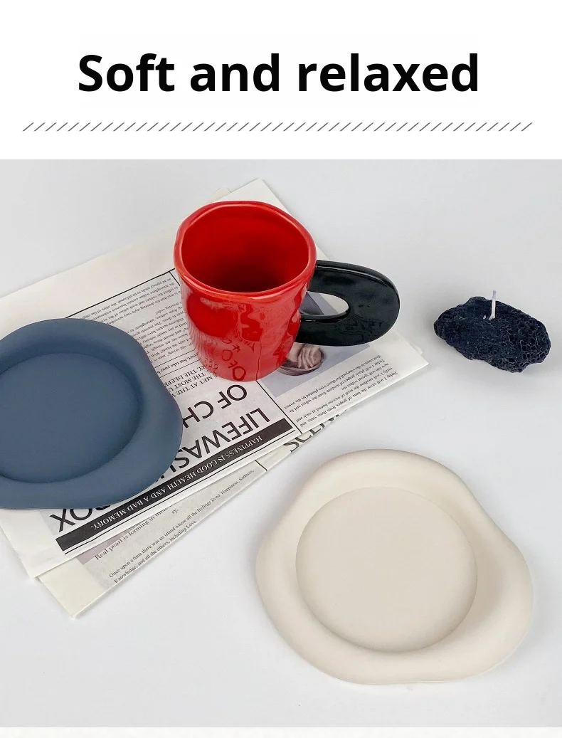 Irregular Silicone Heat-Resistant Tea & Coffee Coaster Cloud Design Household Use 25mm Thick Anti-Slip Anti-Scald manufacture