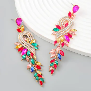 Wholesale Fashion Design Sense Alloy Inlaid Diamond Rhinestone Geometric Leaf Color Crystal Female stud earrings for woman