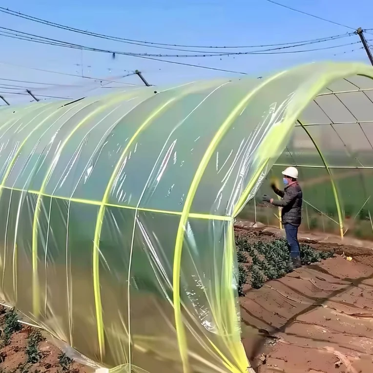 China Manufacture Yellow 200 Micron Greenhouse Plastic Film for Agricultural Greenhouses protection Cover