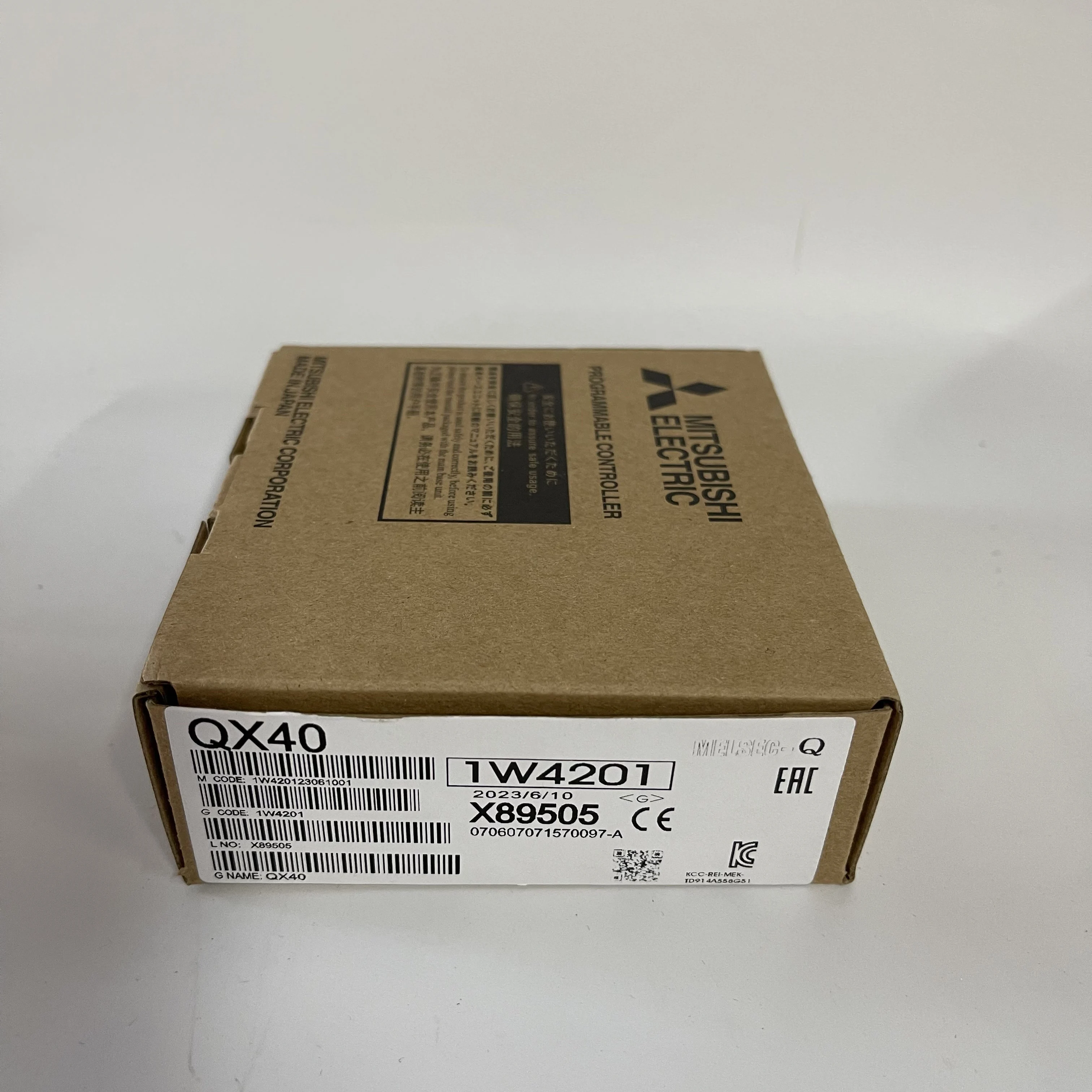 MITSUBISHI PLC Input Module MELSEC-Q Series QX40 MITSUBISHI PLC Input Module MELSEC-Q Series QX40