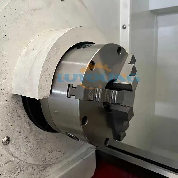 CK6136-750/ 1000mm Turning Machine CNC Lathe 6 Station Electric Turret 2