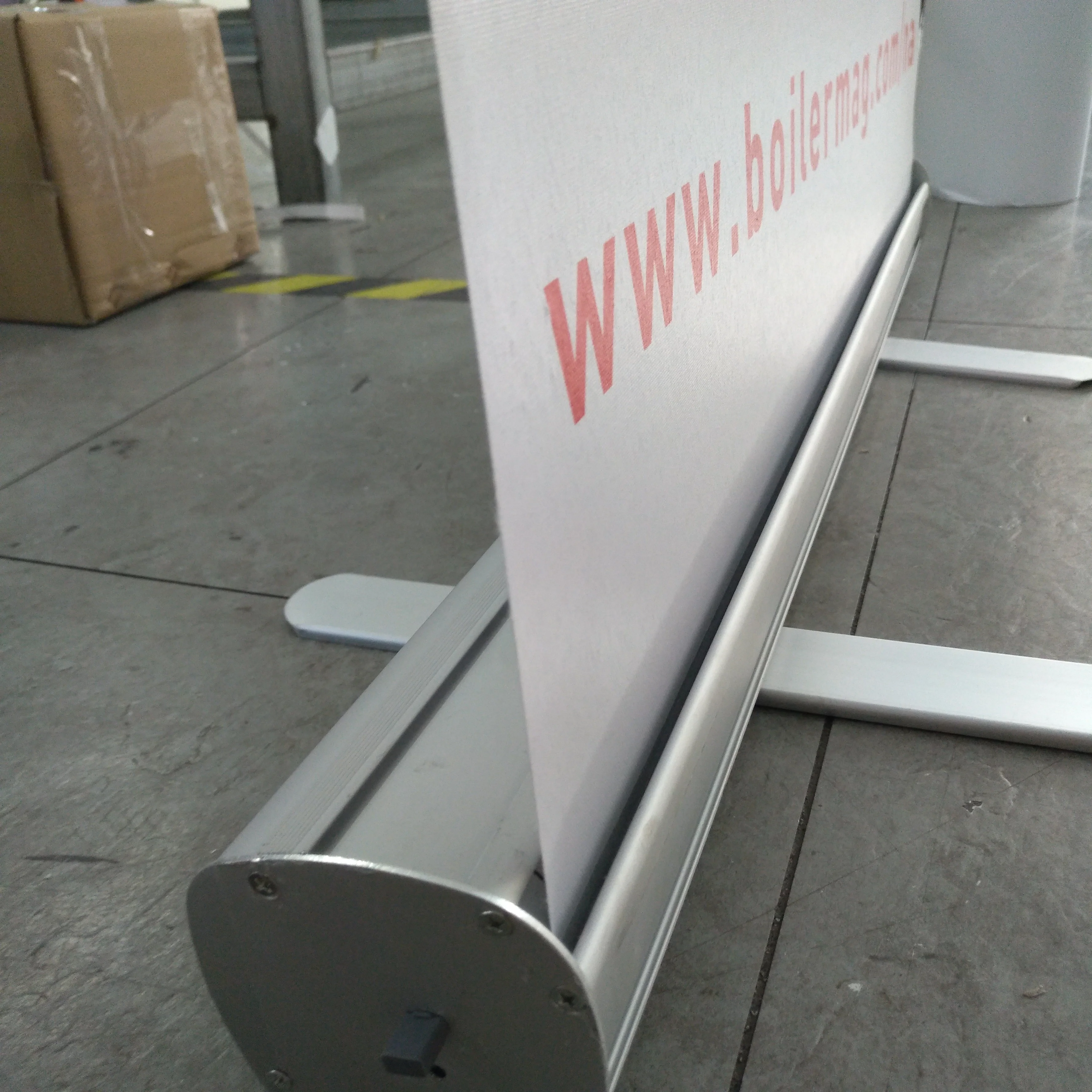 Custom Roll up Banner With Sturdy Base and Retractable Mechanism for Easy Setup and Storage