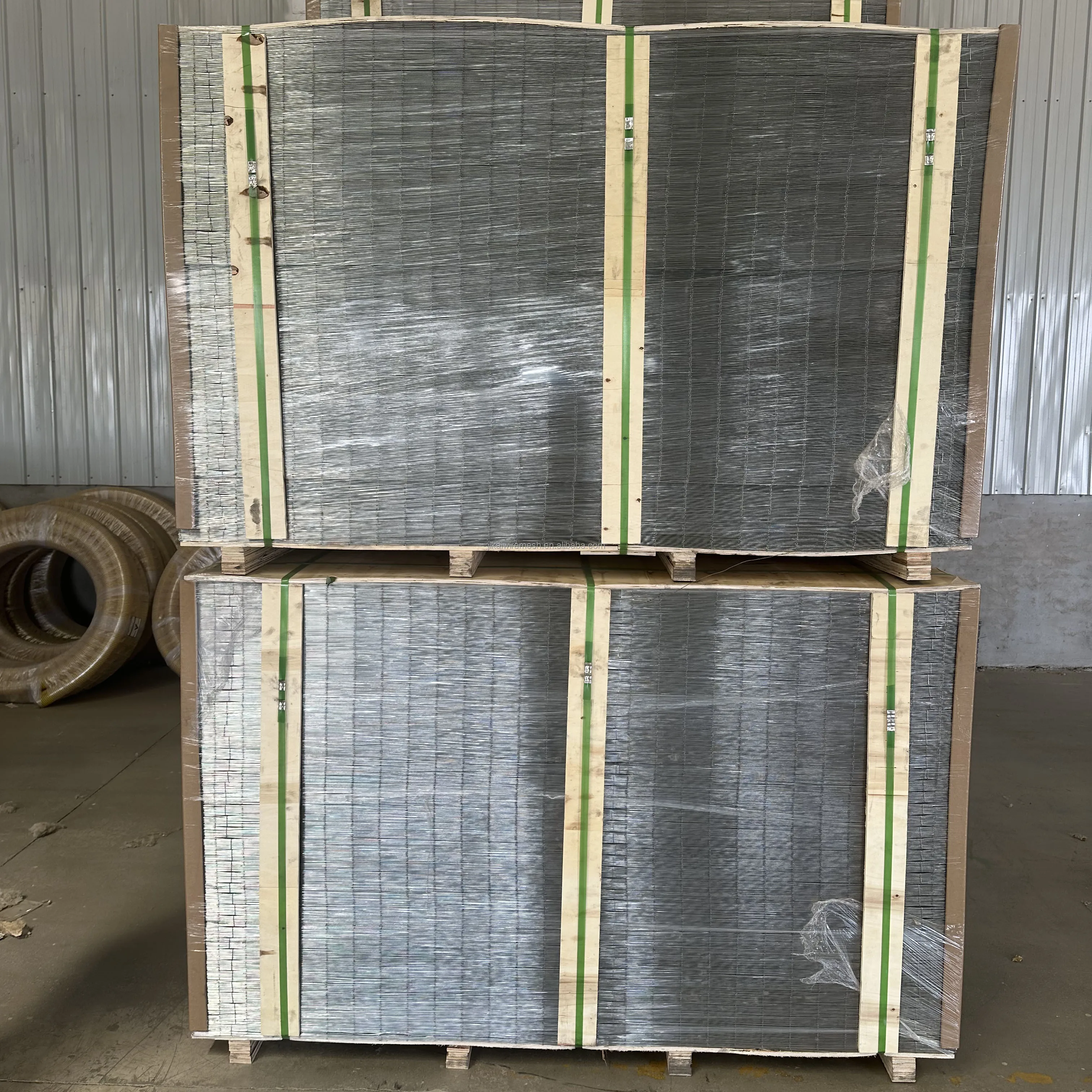 Welded Wire Mesh High Quality Rabit Cage 2x2 Galvanized Welded Wire ...