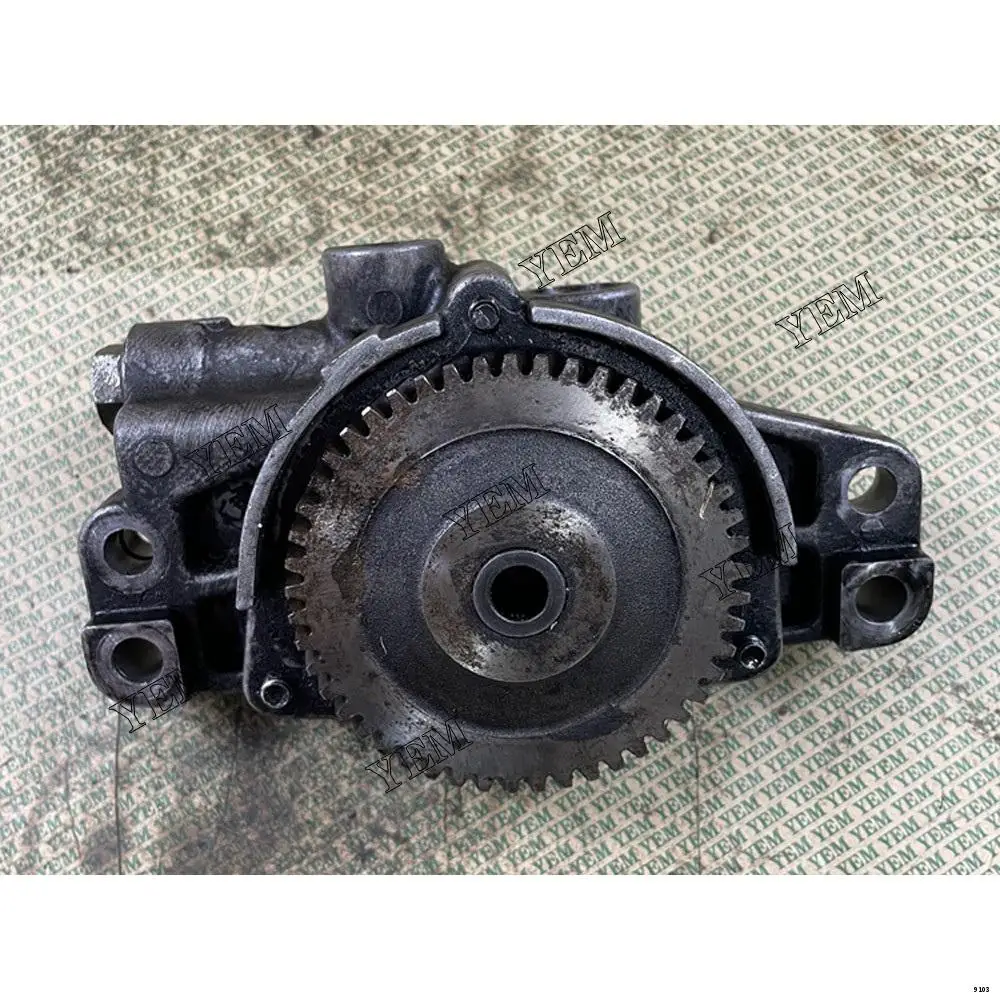4LE1 Oil Pump for Isuzu Engine Parts