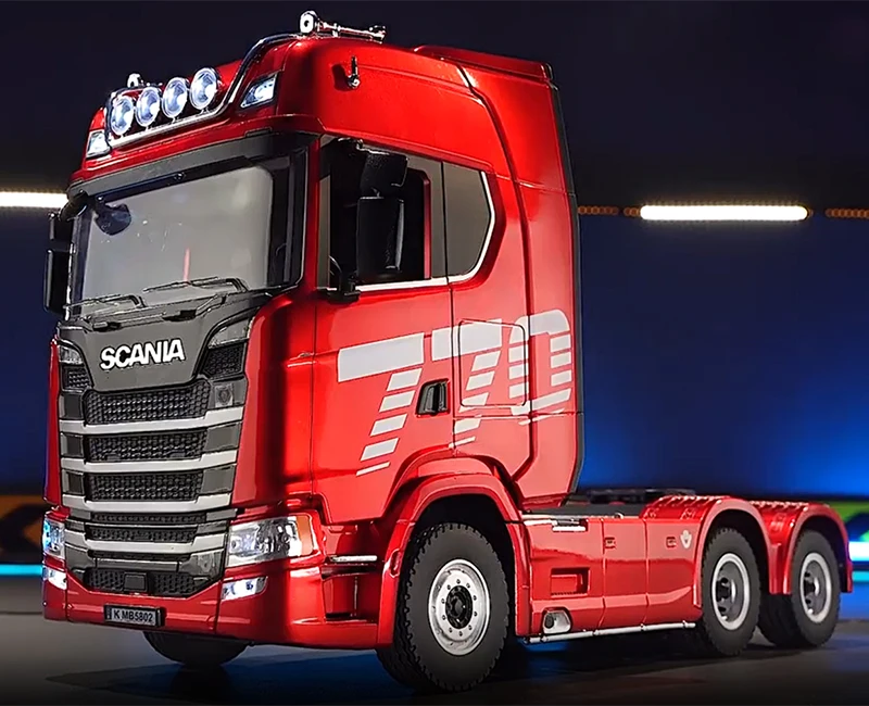 【すぐ発送】Scania 770 S V8 truck 1/18ラジコン Authentic Scania 770S V8 1:18 Scale RC Container Tow Truck