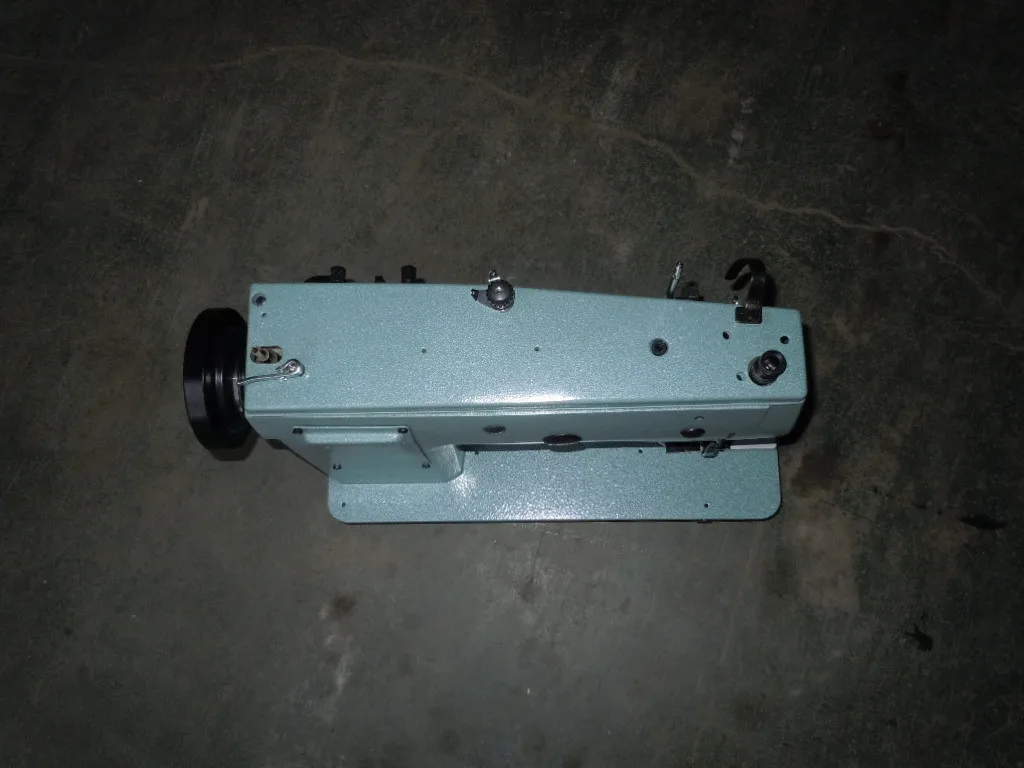 Model 20U33 High Speed Zigzag Embroidery Sewing Machine