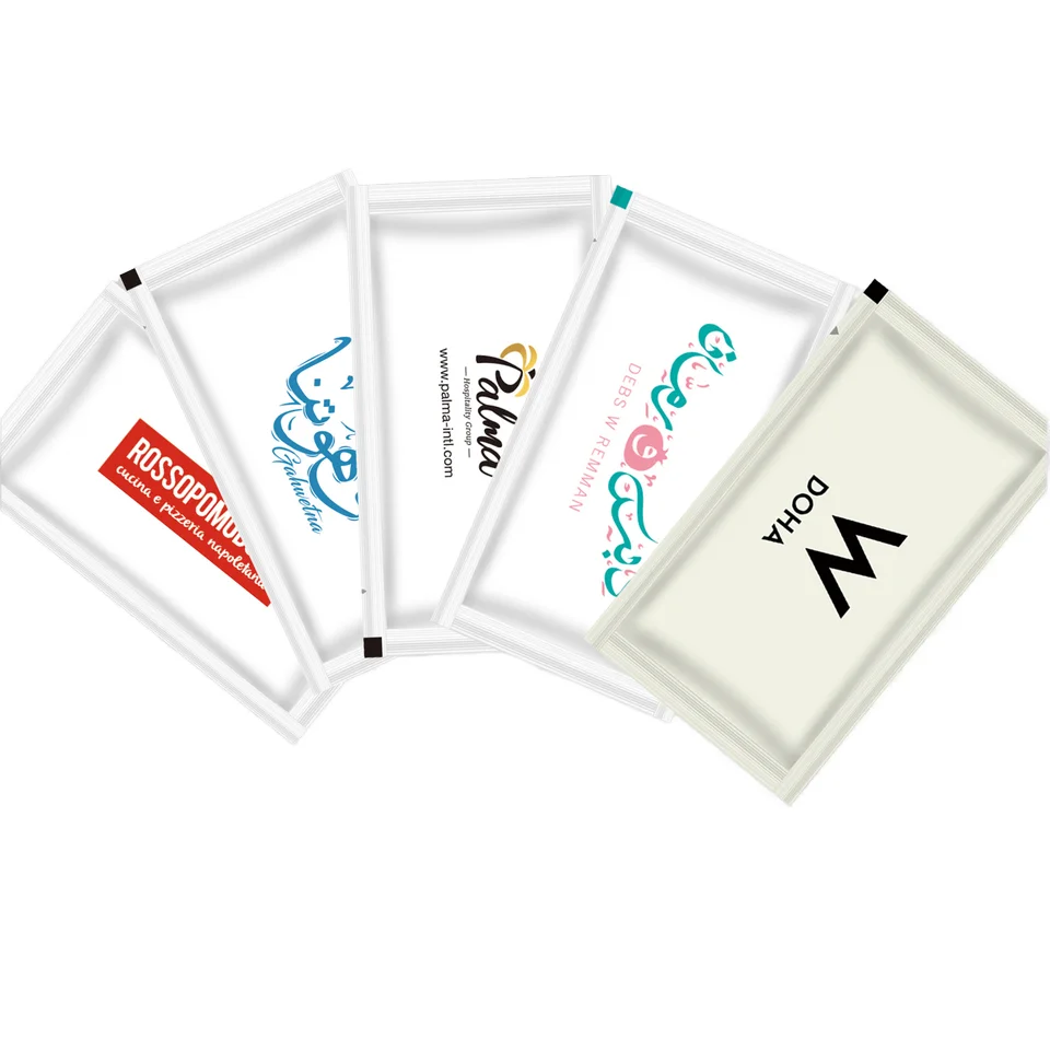 Customized Promotional Scented Restaurant Wet Wipes Multi-Function Single Wipe for Airline Hotel Household Use Cleansing Wipes