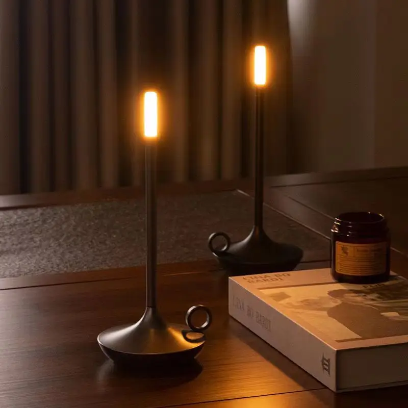 New Design LED Table Lamp Beautiful Desk Light Simple Design Bedroom Night Lamp Light