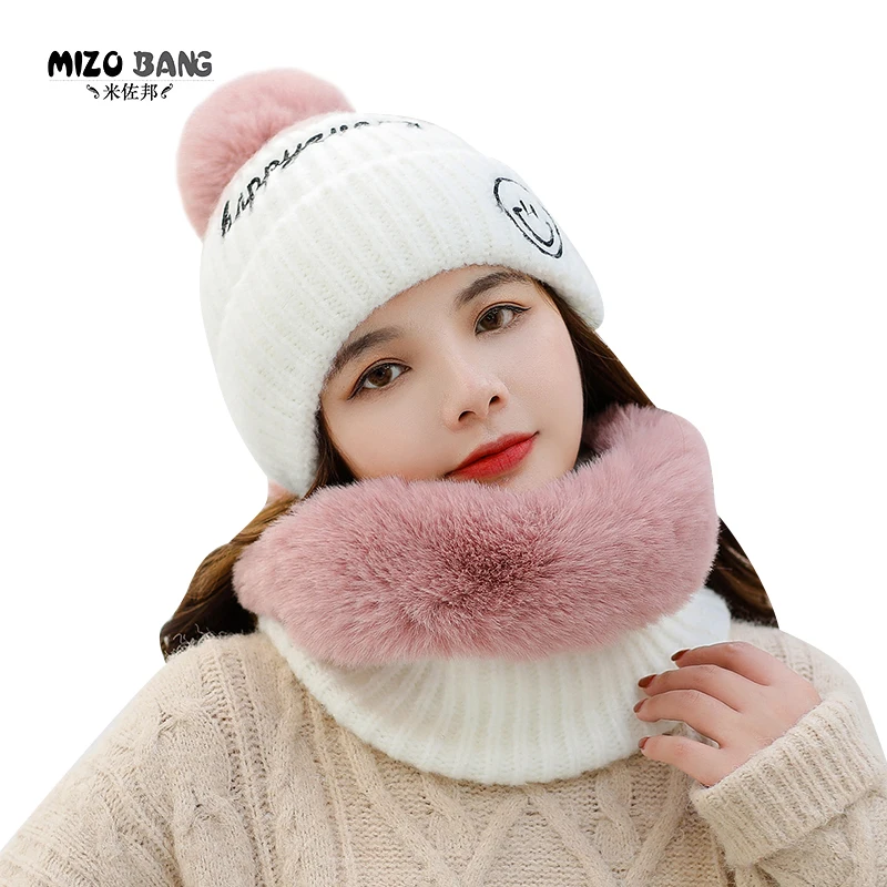ladies pink hat and scarf set