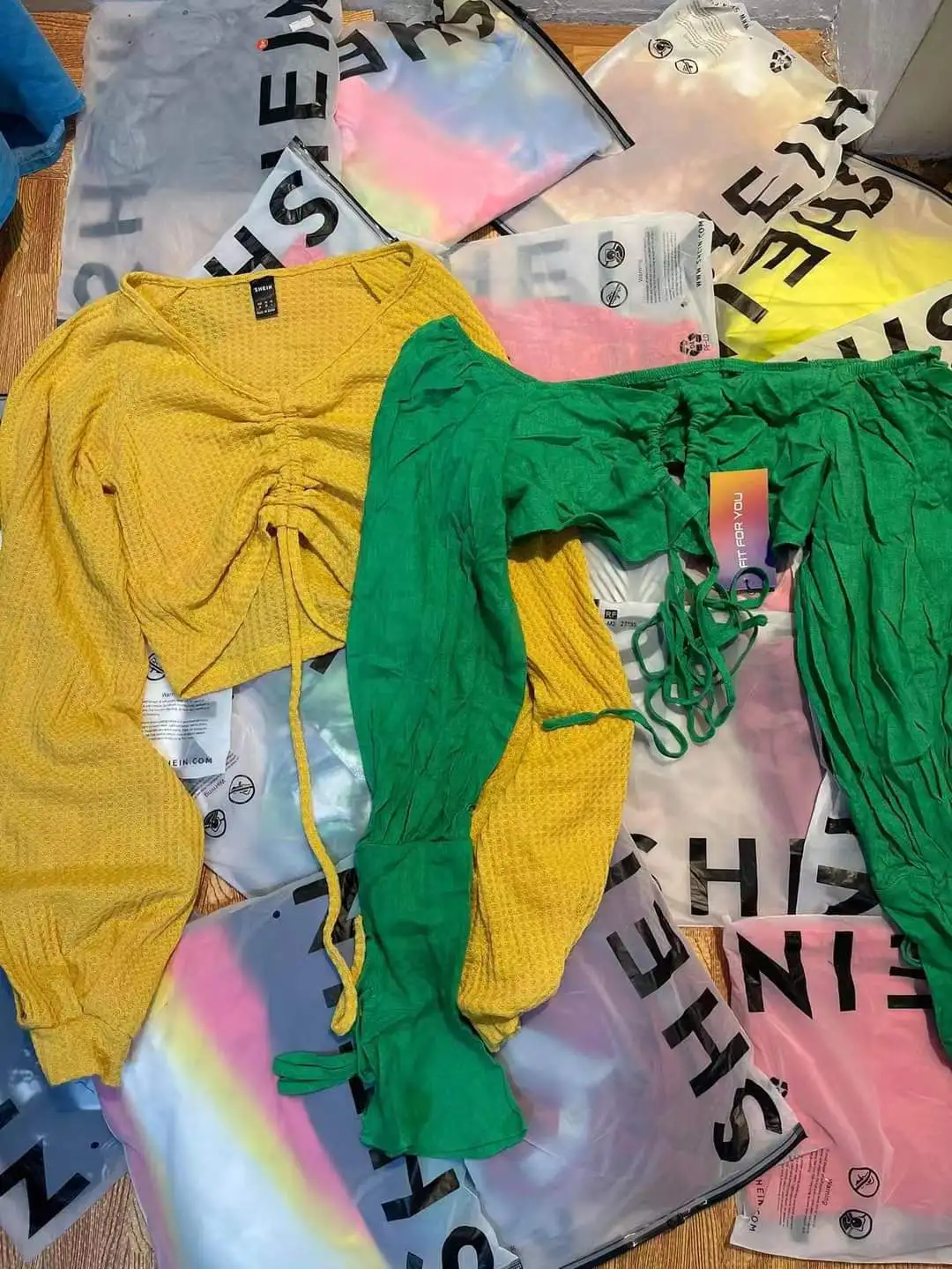 Women Clothes Wholesale Bales Factory Bulk Clothing Short Skirt Womens Shirt Blouse Tops Dress