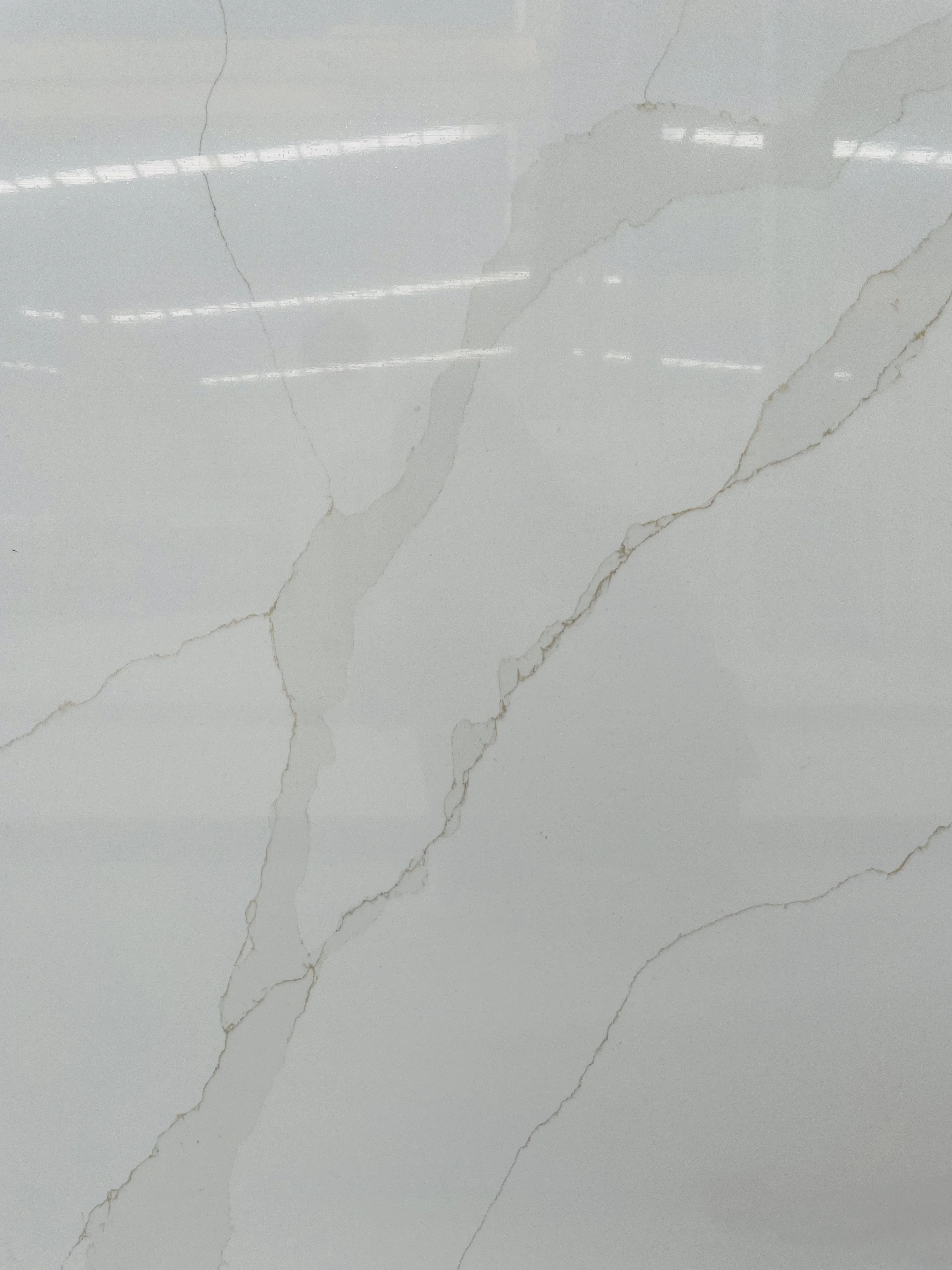 HIC Quartz Polished Quartz for Stone Kitchen Countertops Artificial Calacatta Gold Quartz Slab