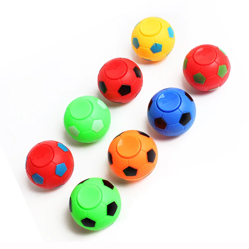 Factory Sell 50MM Football Spinner Vending Capsule Toys Plastic Soccer Fidget Spinner Football Hand Spinner for Kids Toys