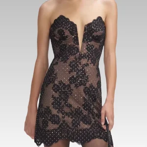 2026F/W Luxury Women's Cocktail Dress Top Trendy V-Neck Black Rose Lace Sequins Embroidery Hot Rhinestone Tube Wrap Fishtail