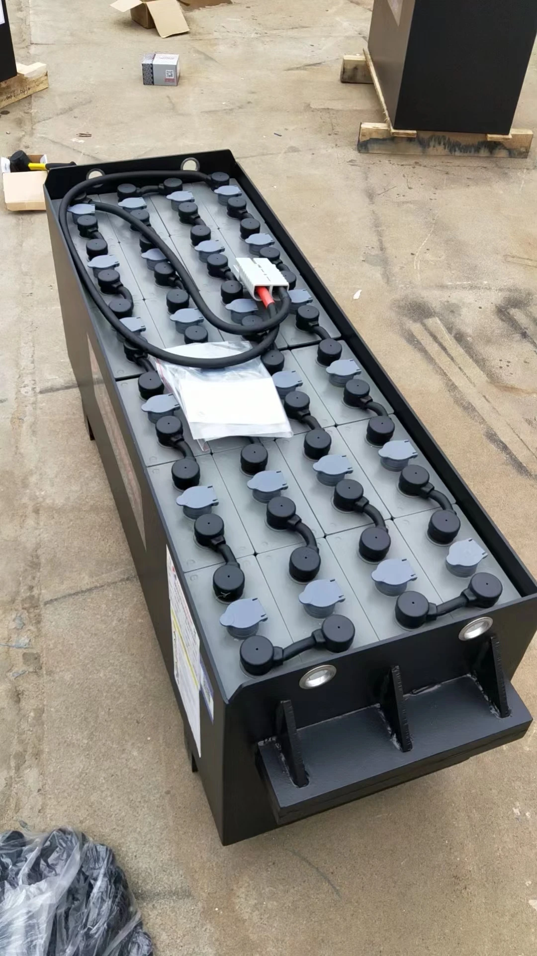 10 vbs 1000安培叉车电池2v 12v 24v 36v 48伏80伏1000 ah电池