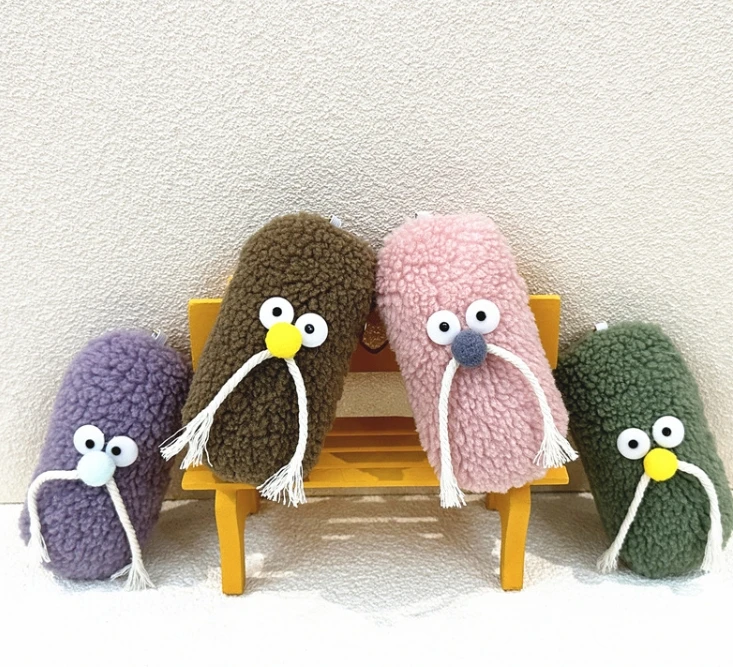 ぬいぐるみキーホルダーセット かわいいHu Zijunぬいぐるみキーホルダー漫画醜い人形バッグペンダント