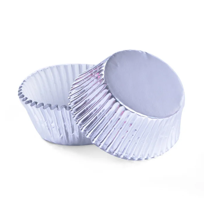 foil baking cup, Aluminum cupcakes or Dessert Cups isolated on white  background 7135683 Stock Photo at Vecteezy