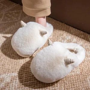 2026 Fashion Girls Cute Anti Slip Pvc Outsole Warm Winter Indoor Faux Fur Plush Home House Fluffy Slippers for Women