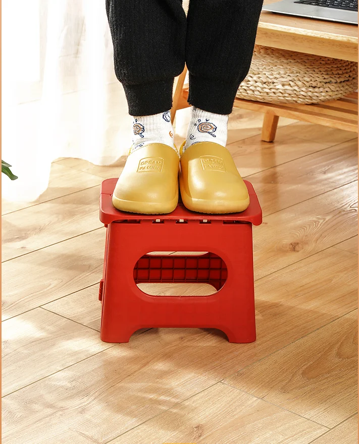 Складной ступенчатый стул-легкий ступенчатый стул достаточно прочен, чтобы поддерживать взрослых и достаточно безопасен для детей