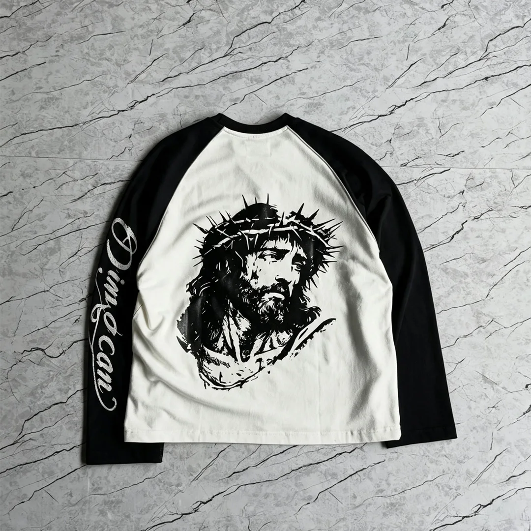 Mans kleur-blokkie raglan langmou-tee, aangepas deur digitale druk (DTG), met grafiese ontwerp op die mou, straatdrag-tee, vervaardiger van aangepaste klere