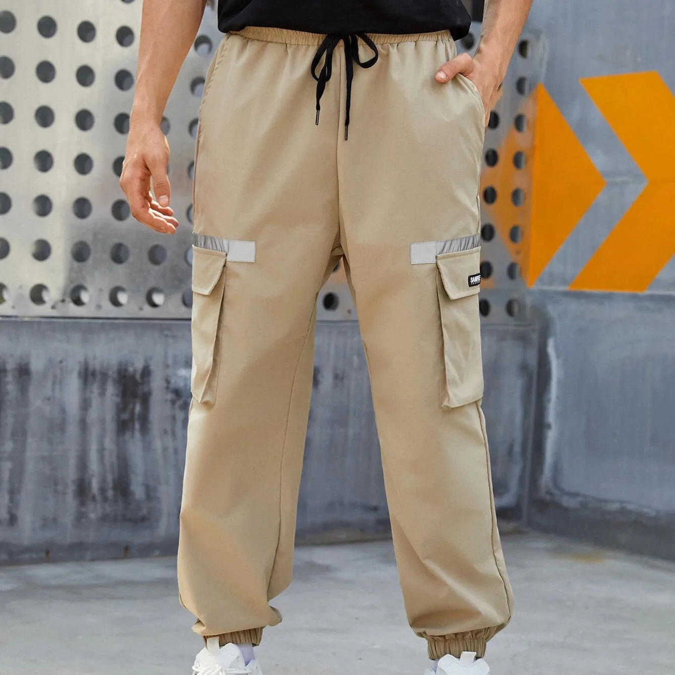 Degli Uomini Di Pantaloni Lunghi Pant Rana Vestito Di Mutanda Degli Uomini  Di Patch Dettaglio Tasca Con Patta Nastro Riflettente Pantaloni Cargo - Buy  Designer Pantaloni Cargo,Uomini Coulisse In Vita Flap Tasca